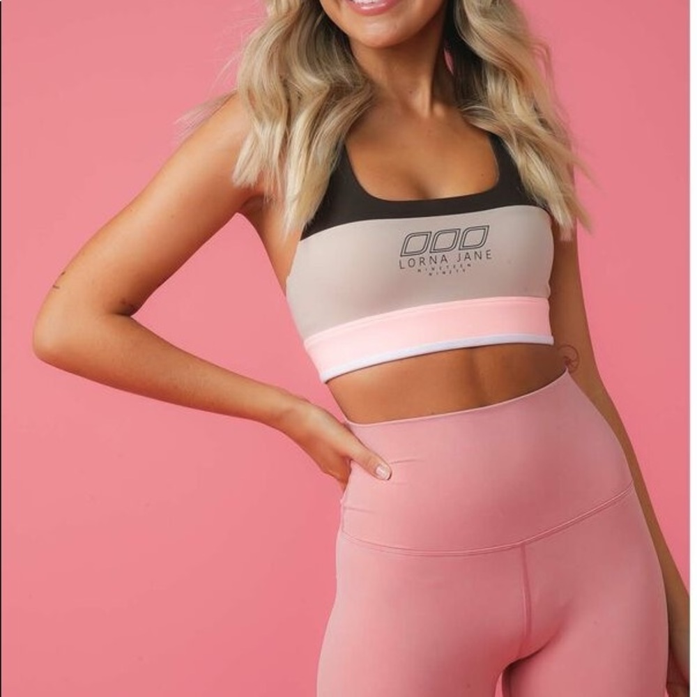 Lorna Jane Comfort Sports Bra NWT Size: L Workout Fitness Athleisure
